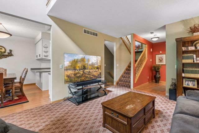 4805 Iris Alcove, White Bear Twp, MN 55127
