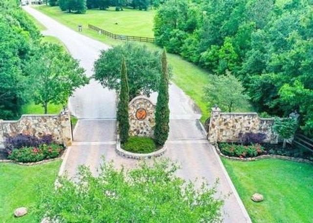 14626 Sterling Court, Willis, TX 77378