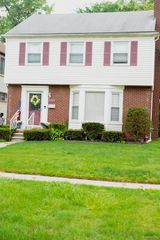 16729 Glastonbury Road, Detroit, MI 48219