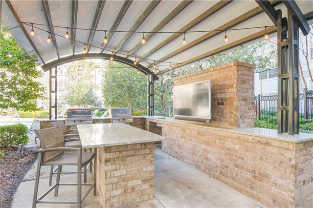 3460 Kingsboro Road 530, Atlanta, GA 30326