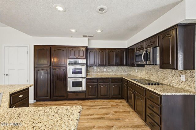 10743 E SAN SALVADOR Drive, Scottsdale, AZ 85258