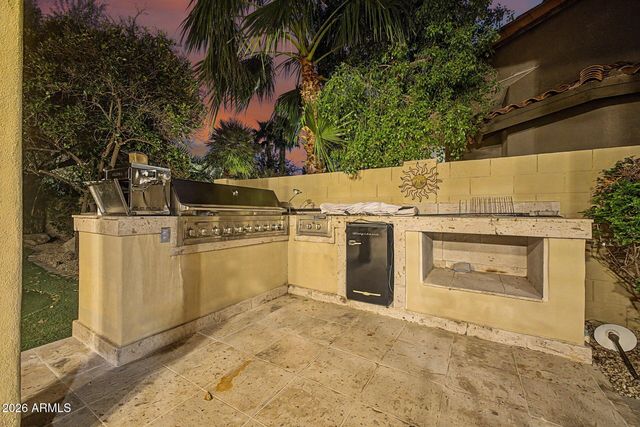 10743 E SAN SALVADOR Drive, Scottsdale, AZ 85258