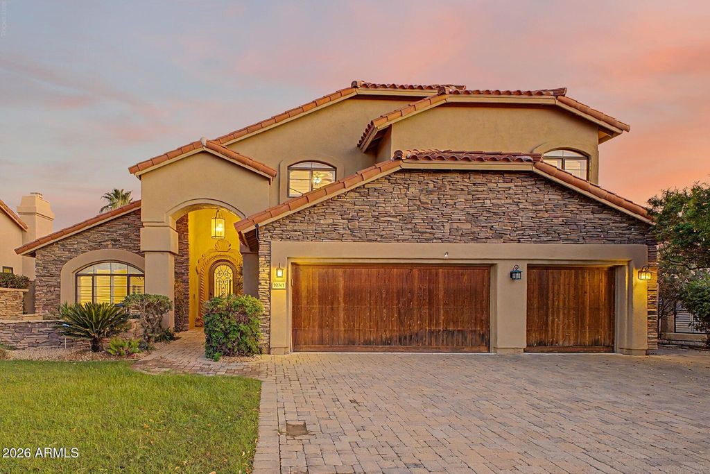 10743 E SAN SALVADOR Drive, Scottsdale, AZ 85258 — photo 2
