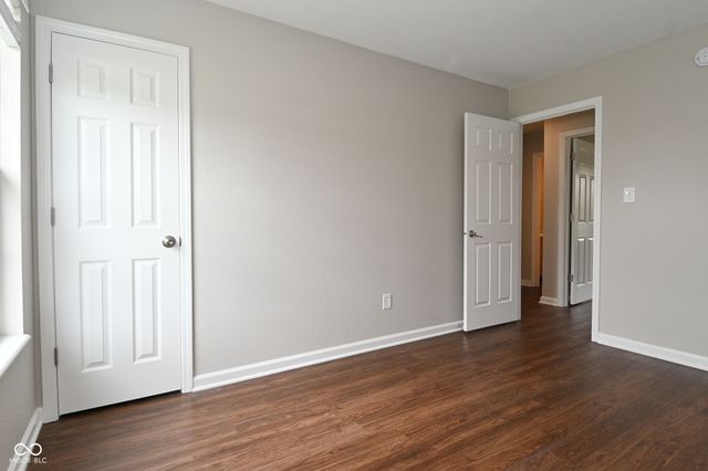 1066 Quarterhorse Run, Bargersville, IN 46106