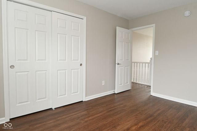 1066 Quarterhorse Run, Bargersville, IN 46106