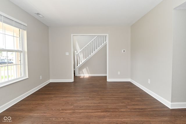 1066 Quarterhorse Run, Bargersville, IN 46106