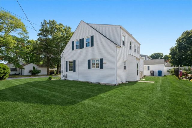 43 Ferrier Drive, Warwick, RI 02886