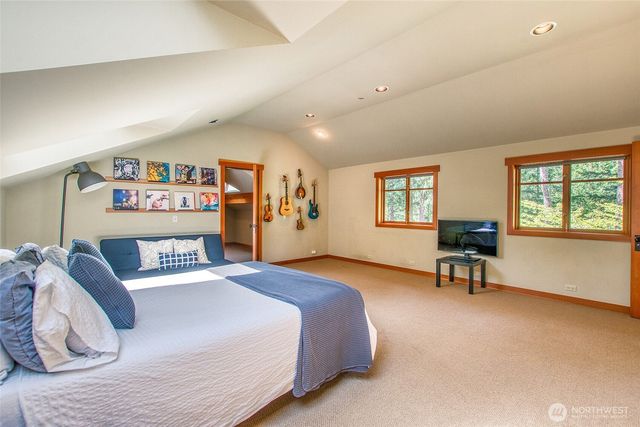 72 Thunderbird Trail, Orcas Island, WA 98280
