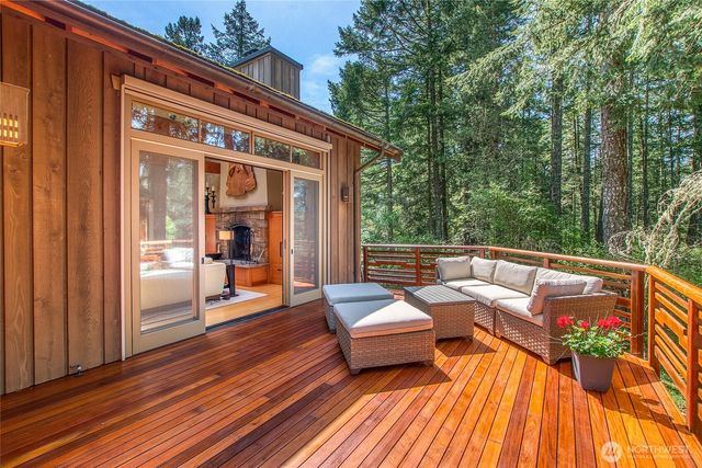 72 Thunderbird Trail, Orcas Island, WA 98280