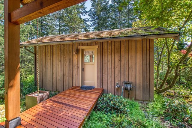 72 Thunderbird Trail, Orcas Island, WA 98280