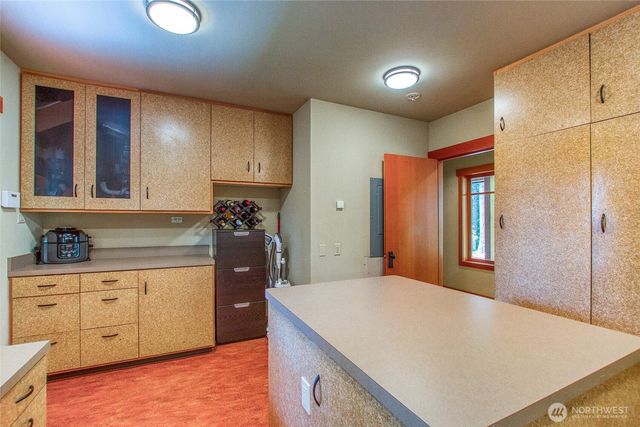 72 Thunderbird Trail, Orcas Island, WA 98280