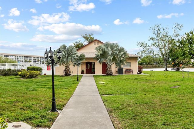 3959 LAKE BAYSHORE DRIVE F 412, Bradenton, FL 34205