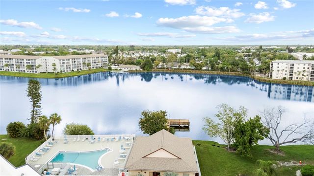 3959 LAKE BAYSHORE DRIVE F 412, Bradenton, FL 34205
