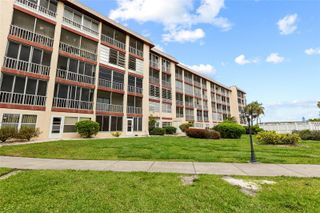 3959 LAKE BAYSHORE DRIVE F 412, Bradenton, FL 34205