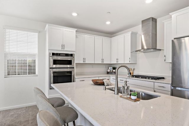 4558 Butterfly Ridge Dr, Folsom, CA 95630