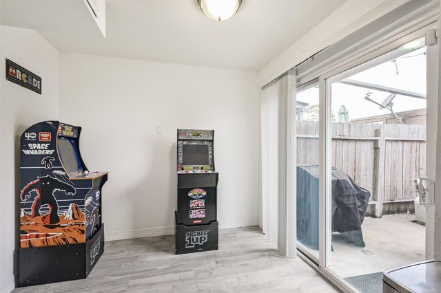 4217 Benard Court 9, Pasadena, TX 77503