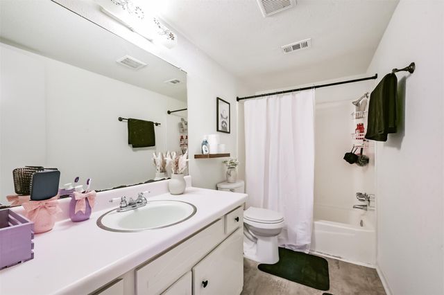 4217 Benard Court 9, Pasadena, TX 77503