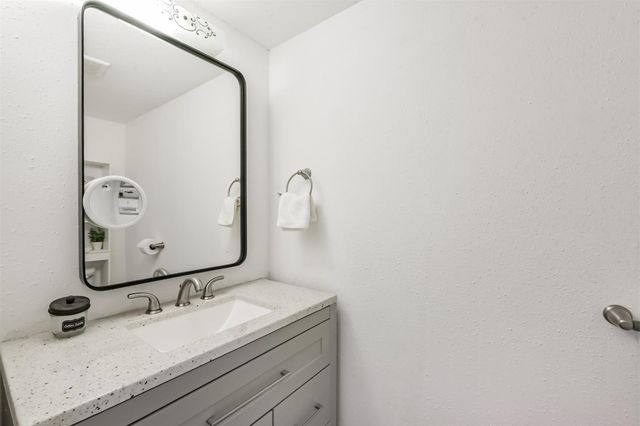 4217 Benard Court 9, Pasadena, TX 77503