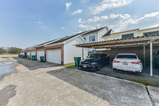 4217 Benard Court 9, Pasadena, TX 77503