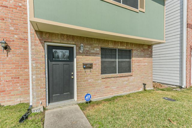 4217 Benard Court 9, Pasadena, TX 77503
