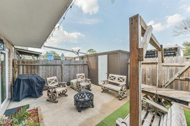 4217 Benard Court 9, Pasadena, TX 77503