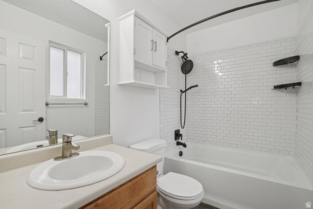 2608 W 3900 S, Roy, UT 84067