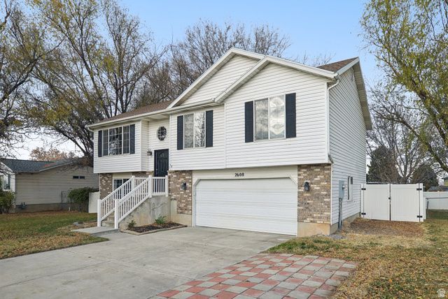 2608 W 3900 S, Roy, UT 84067