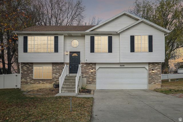 2608 W 3900 S, Roy, UT 84067