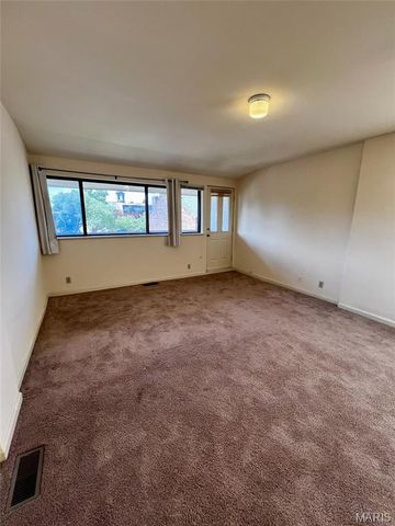 2009 S 11th Street, St Louis, MO 63104