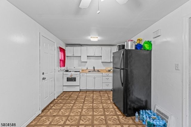 1570 Clinton Pl, Hillside Twp., NJ 07205