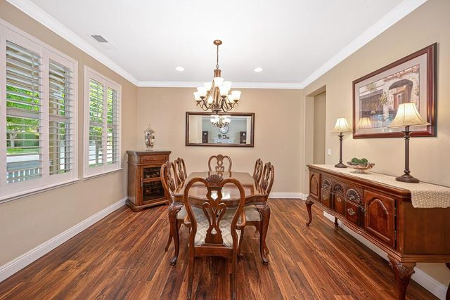 811 Spotted Pony Ln, Rocklin, CA 95765
