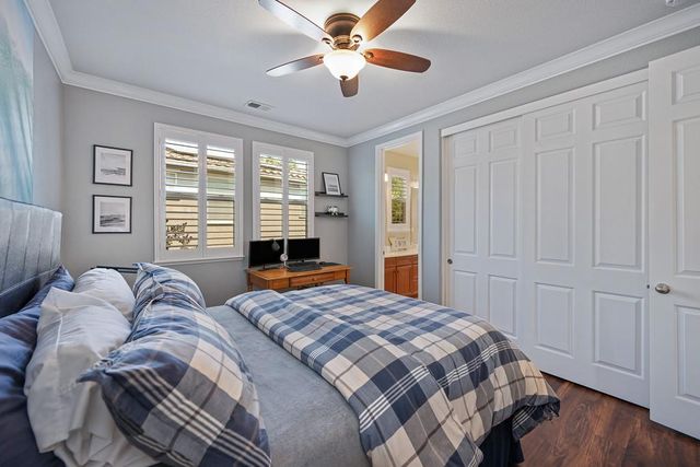 811 Spotted Pony Ln, Rocklin, CA 95765