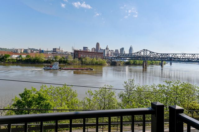 923 Highway Avenue, Covington, KY 41011