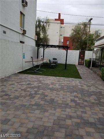 217 9TH Street 6, Las Vegas, NV 89101