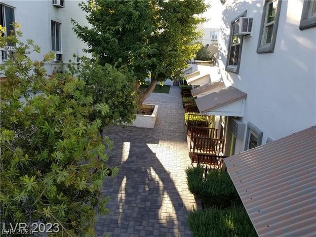 217 9TH Street 6, Las Vegas, NV 89101