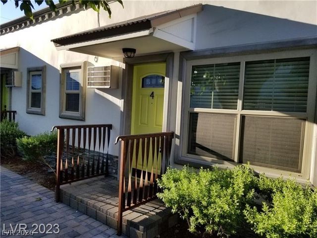 217 9TH Street 6, Las Vegas, NV 89101