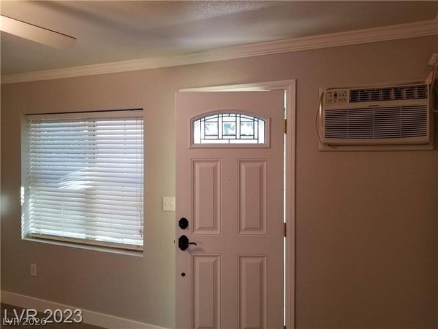 217 9TH Street 6, Las Vegas, NV 89101