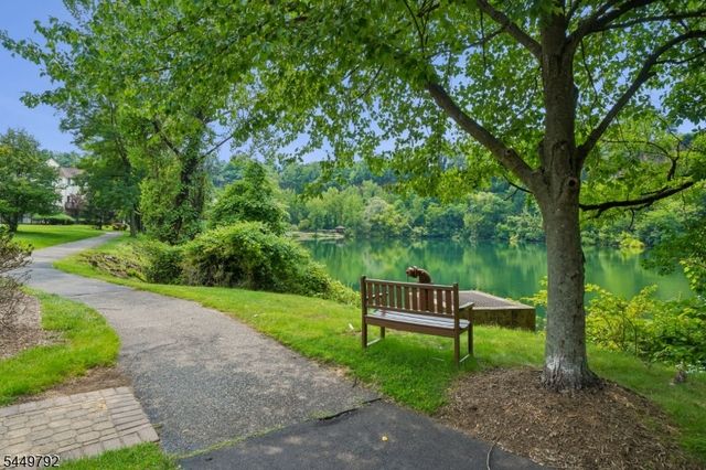 10 Smith Manor Blvd 820, West Orange Twp., NJ 07052