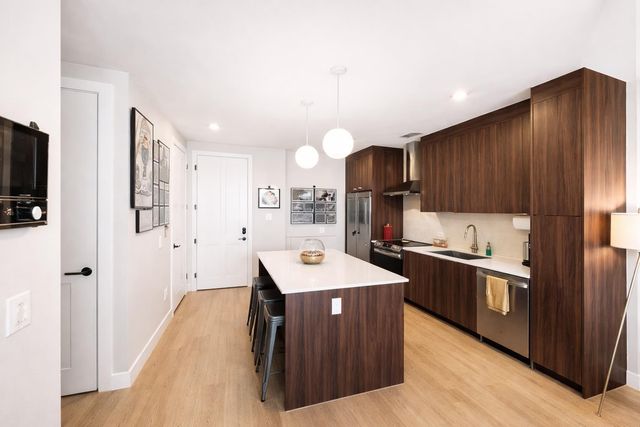 1701 Simond Ave 625, Austin, TX 78723