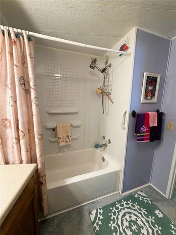 410 HAWTHORNE BOULEVARD, Leesburg, FL 34748