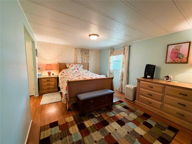 410 HAWTHORNE BOULEVARD, Leesburg, FL 34748