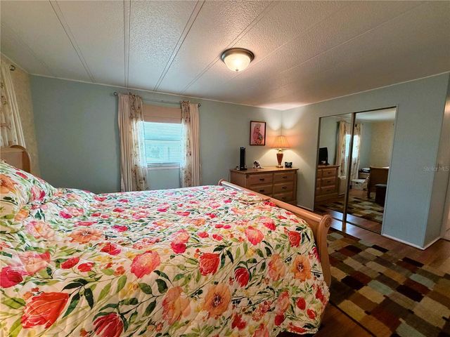 410 HAWTHORNE BOULEVARD, Leesburg, FL 34748