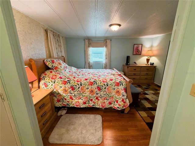 410 HAWTHORNE BOULEVARD, Leesburg, FL 34748