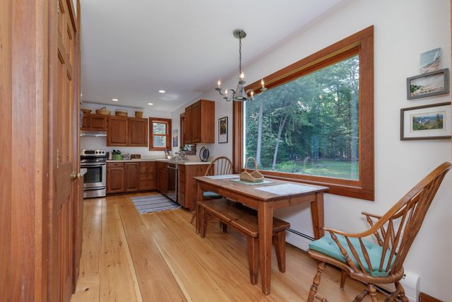 90 Deer Run Road, Henniker, NH 03242