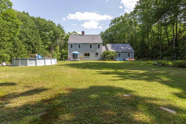 90 Deer Run Road, Henniker, NH 03242