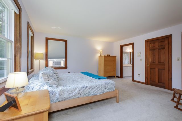 90 Deer Run Road, Henniker, NH 03242