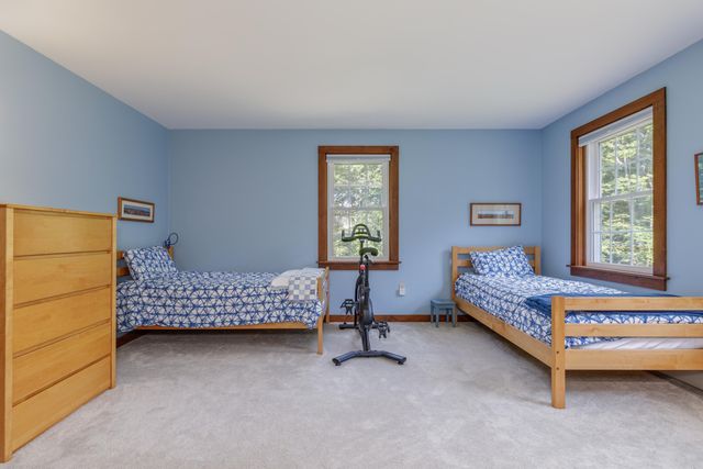 90 Deer Run Road, Henniker, NH 03242