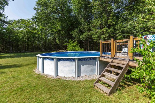 90 Deer Run Road, Henniker, NH 03242