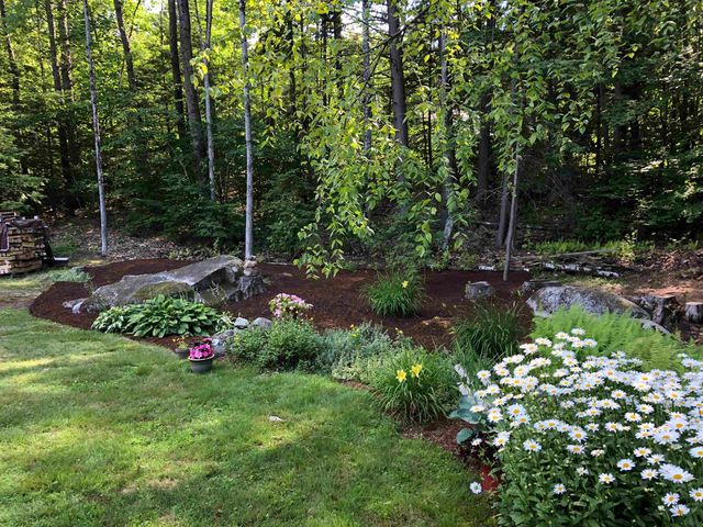 90 Deer Run Road, Henniker, NH 03242