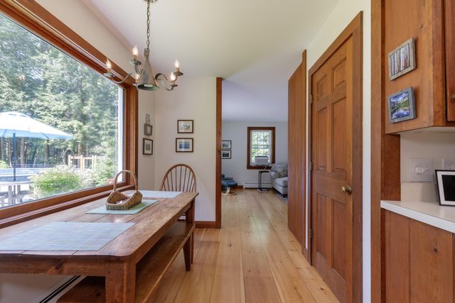 90 Deer Run Road, Henniker, NH 03242
